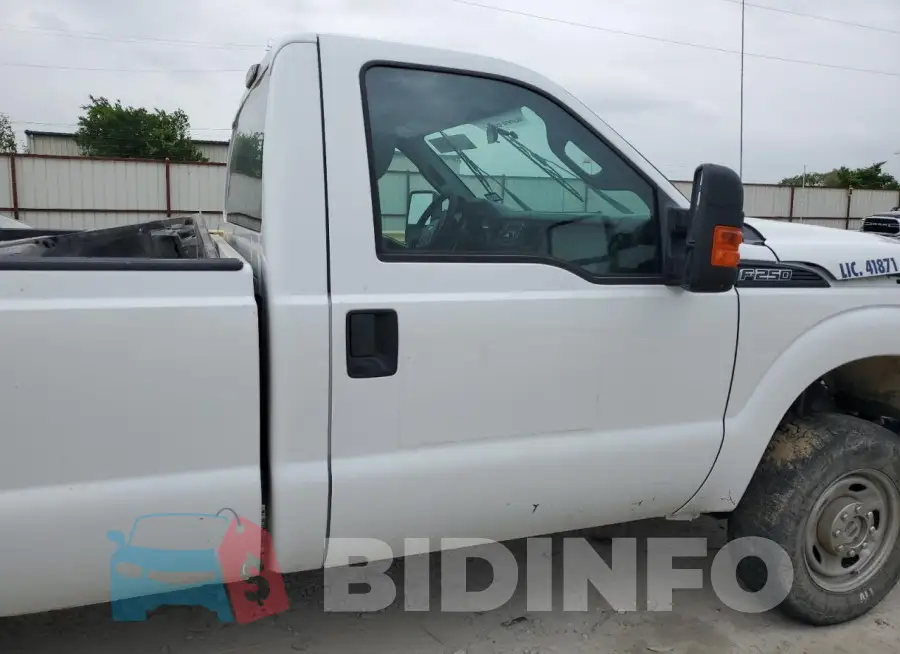 1FTBF2B64GEA81117 Photo# 10