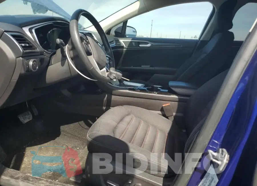 3FA6P0HD3GR132036 Photo# 7