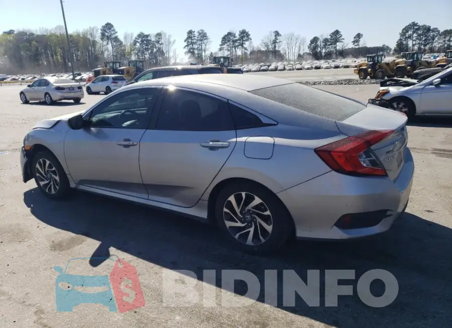 19XFC2F7XGE084203 Photo# 2