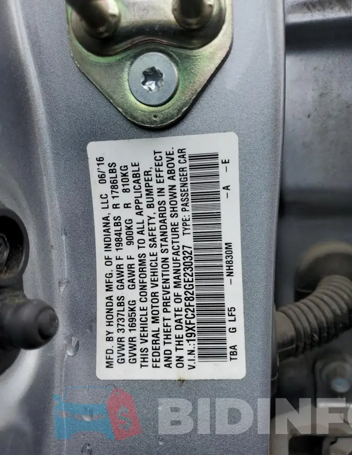 19XFC2F82GE230327 Photo# 12