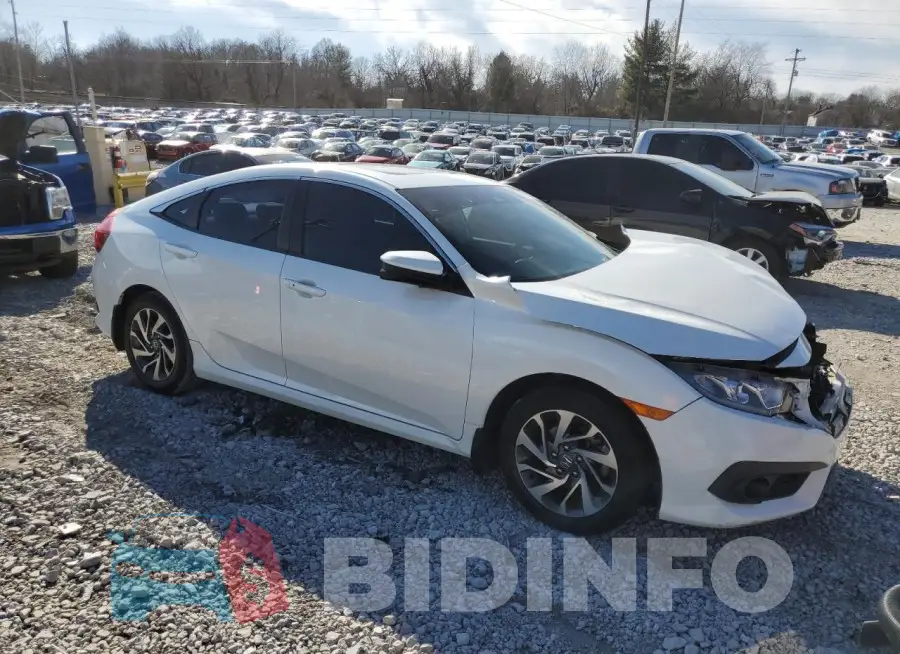 19XFC2F87HE009193 Photo# 4