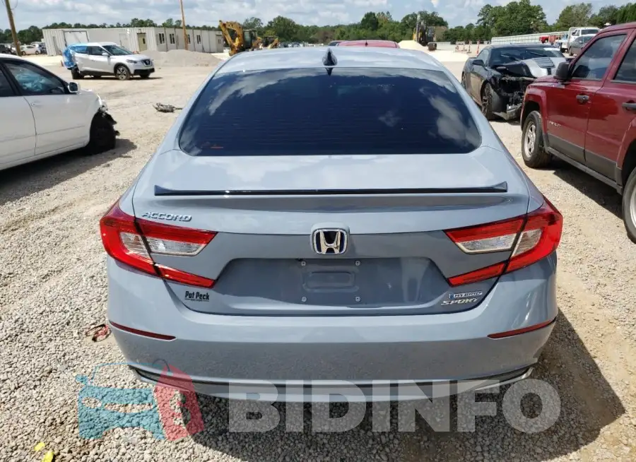 1HGCV3F28NA044338 Photo# 6
