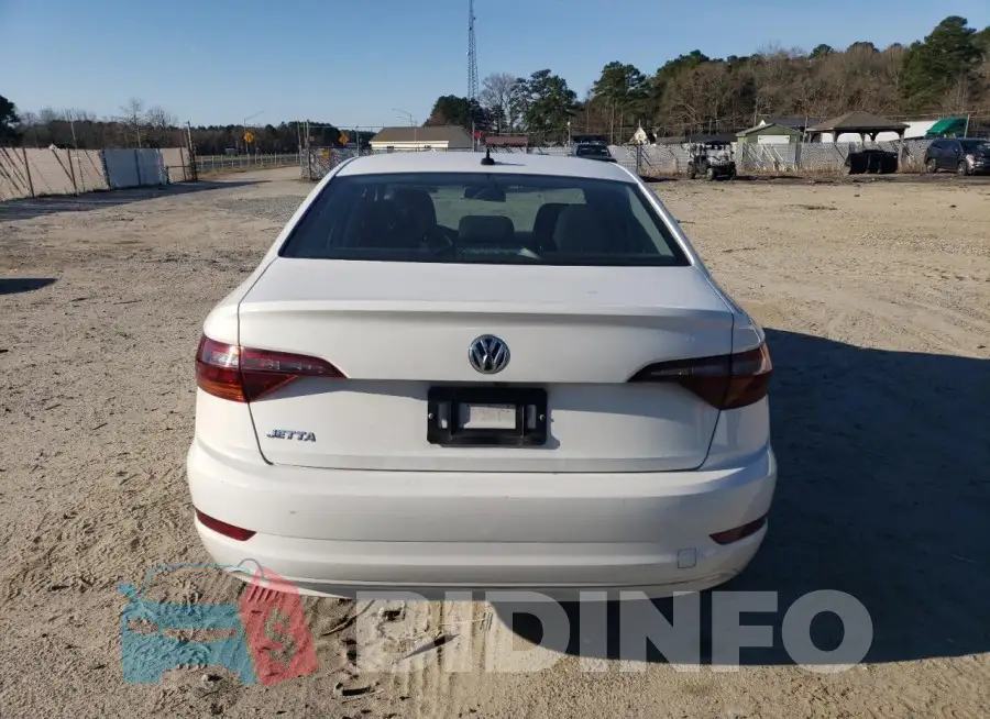 3VWC57BU6KM020158 Photo# 6