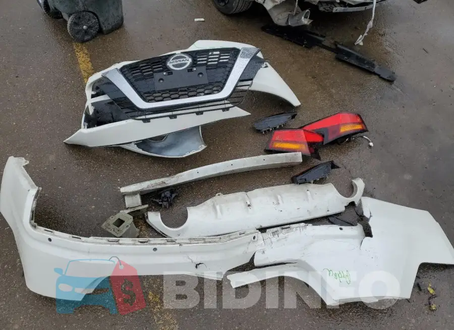 1N4BL4FV2KC110601 Photo# 12