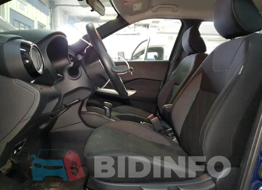 3N1CP5CU0KL556564 Photo# 7