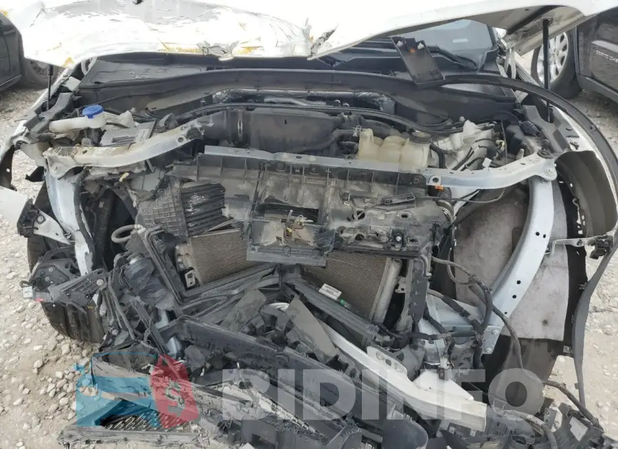 5LM5J7XC1LGL02557 Photo# 12