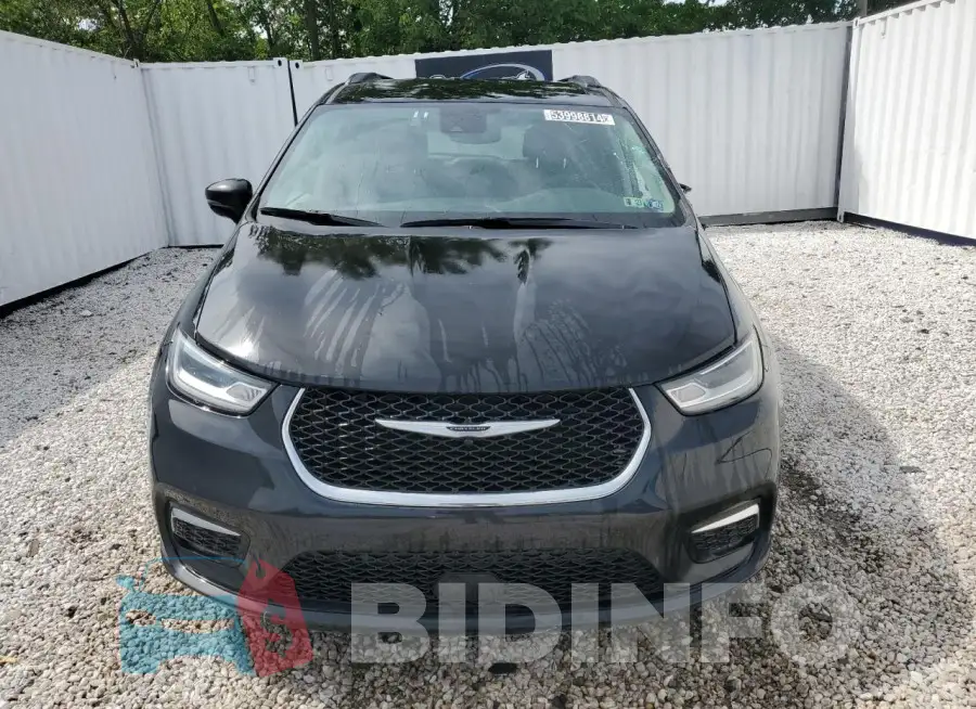 2C4RC1BG2NR178617 Photo# 5