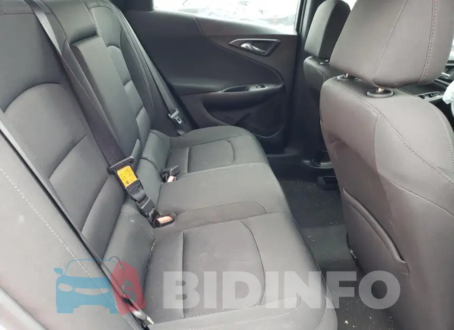 1G1ZD5ST5JF130976 Photo# 10