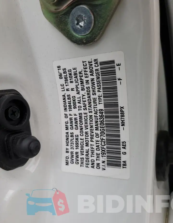 19XFC2F70GE063649 Photo# 12