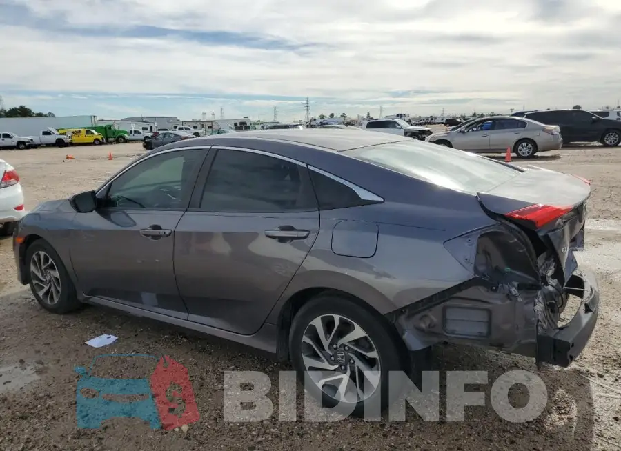19XFC2F72GE053558 Photo# 2