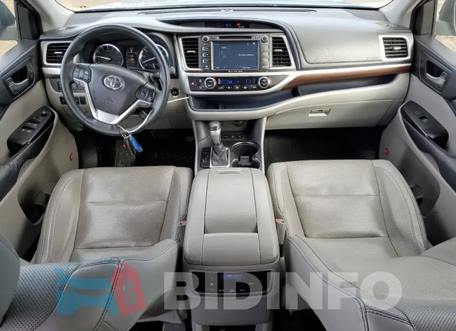 5TDDKRFH9GS270171 Photo# 8