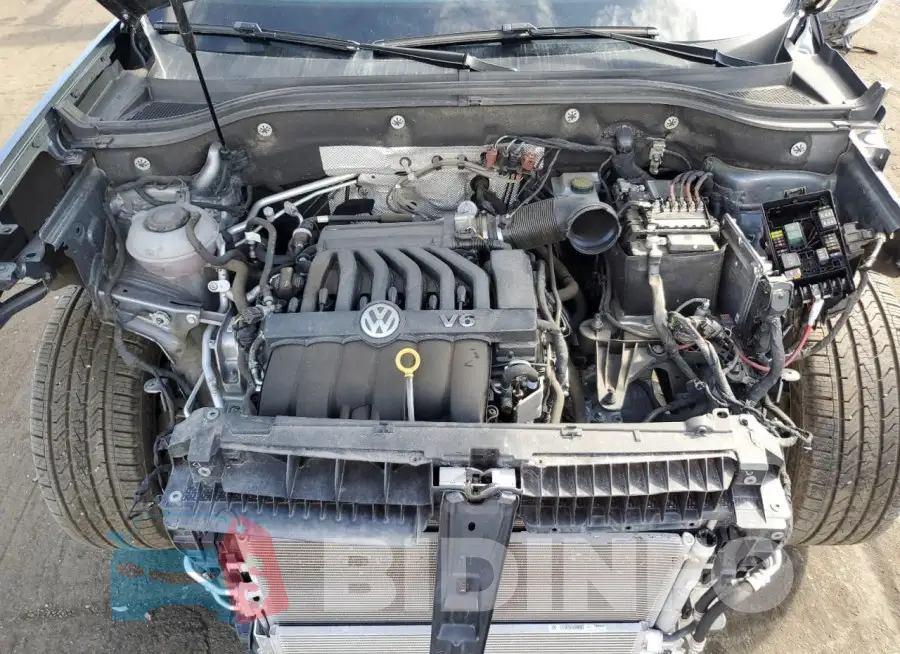 1V2MR2CA2KC516710 Photo# 11