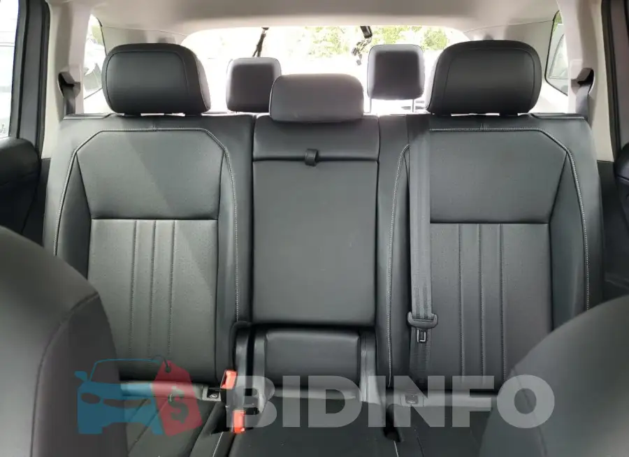 3VV3B7AX3NM042843 Photo# 10