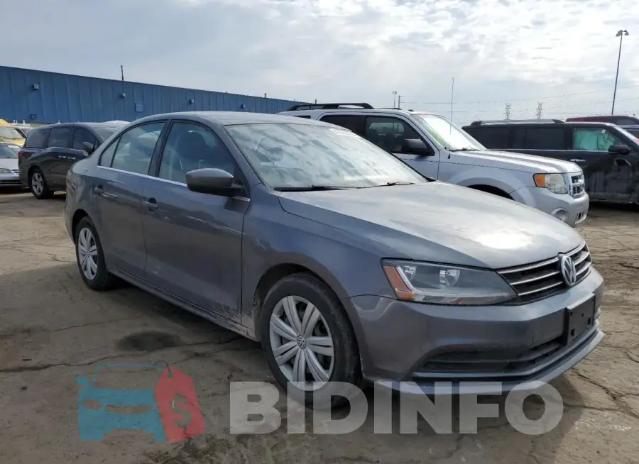 3VW167AJ3HM279050 Photo# 4