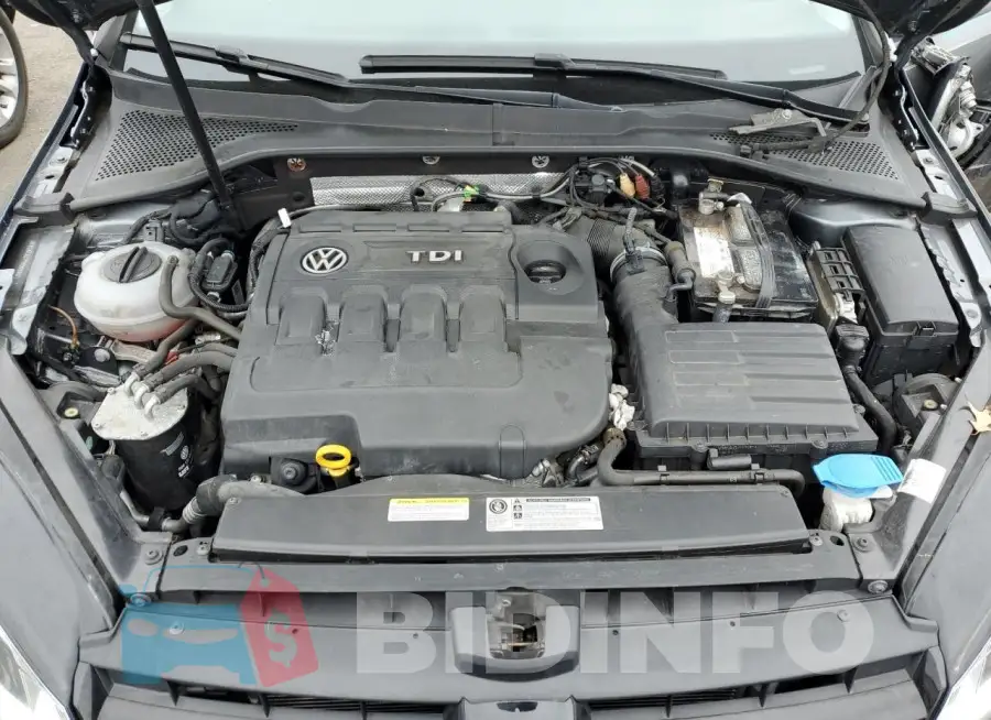 3VW2A7AU7FM060831 Photo# 11