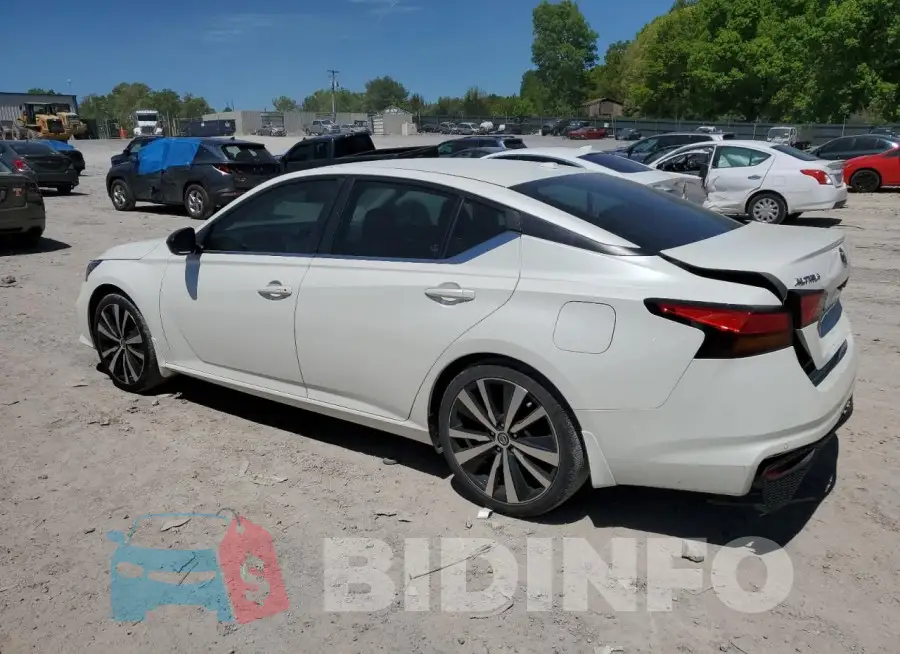 1N4BL4CV6LC180432 Photo# 2
