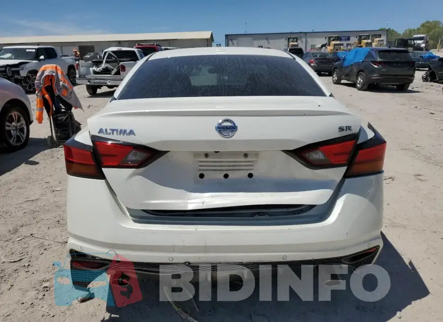 1N4BL4CV6LC180432 Photo# 6