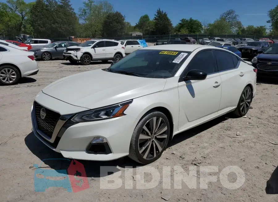 1N4BL4CV6LC180432 Photo# 1