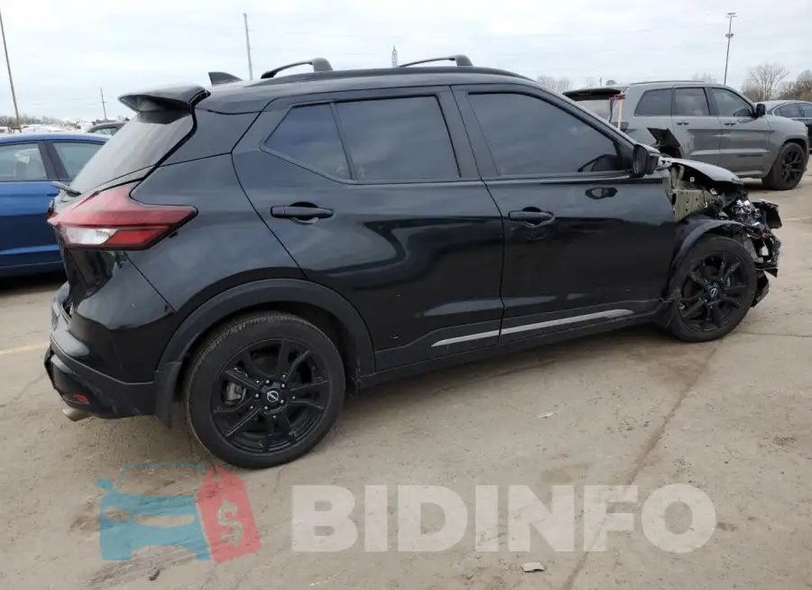 3N1CP5DV7PL494708 Photo# 3
