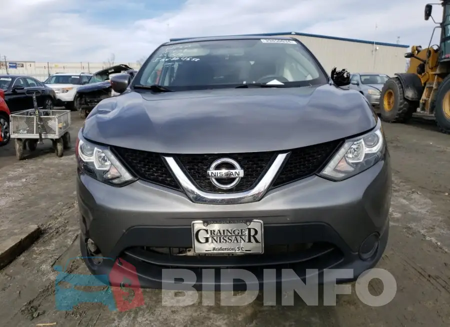 JN1BJ1CP8HW018830 Photo# 5