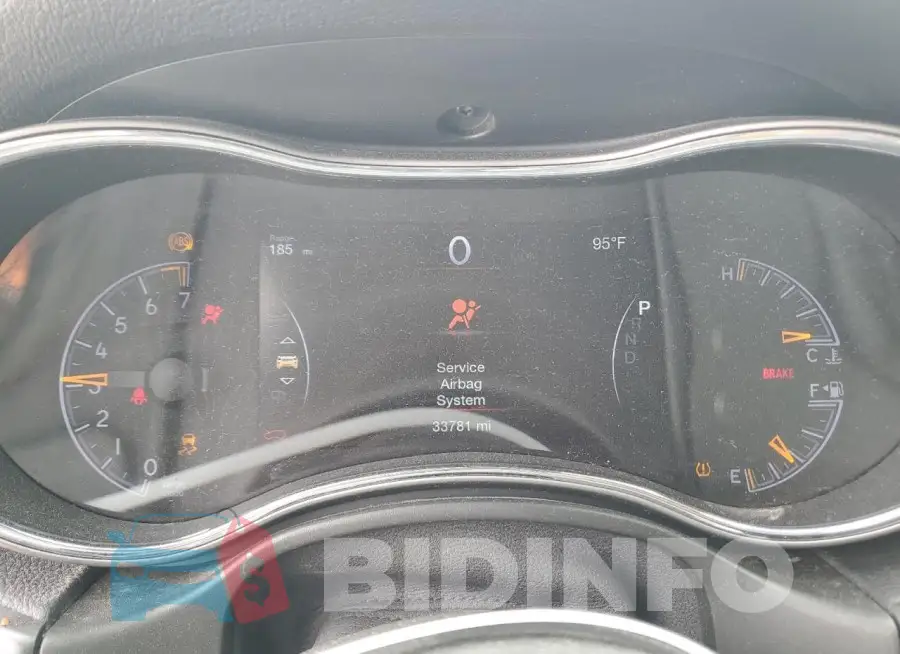 1C4RJEAG8MC813636 Photo# 9