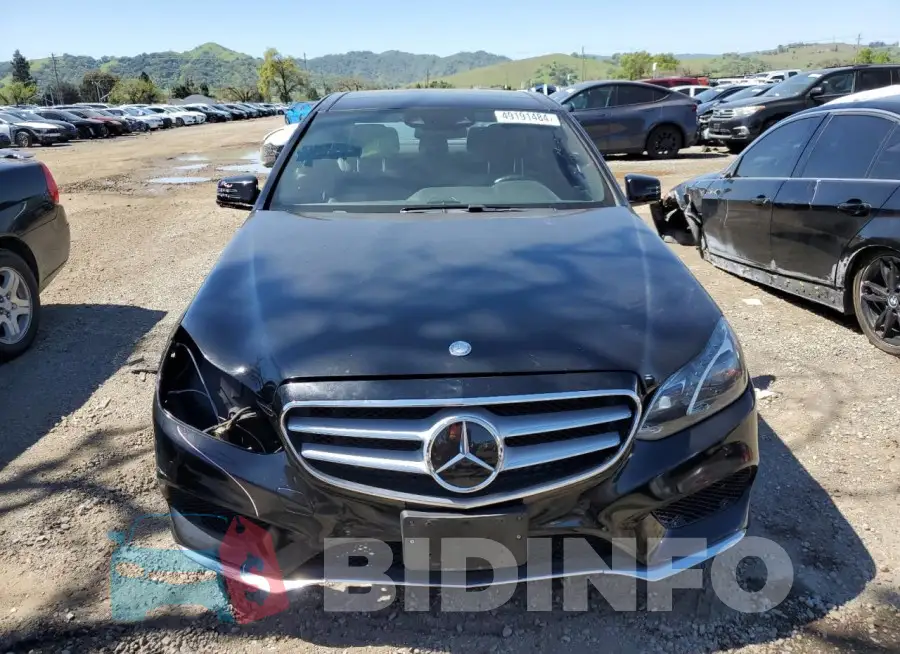 WDDHF5KB4GB181394 Photo# 5
