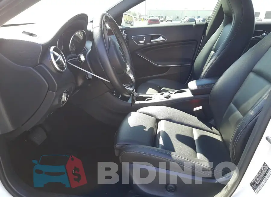 WDDSJ4EB1JN679083 Photo# 7