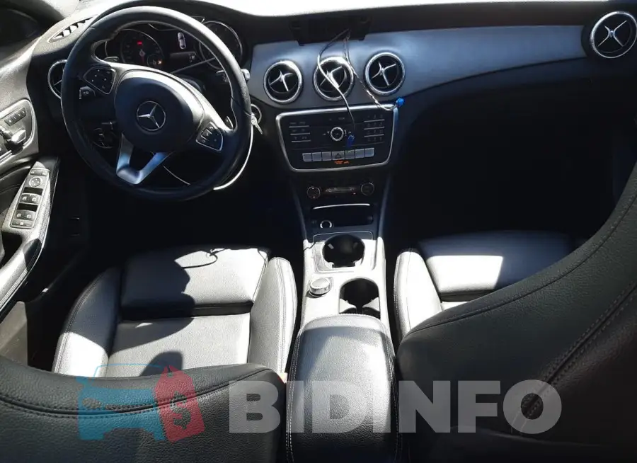 WDDSJ4EB1JN679083 Photo# 8