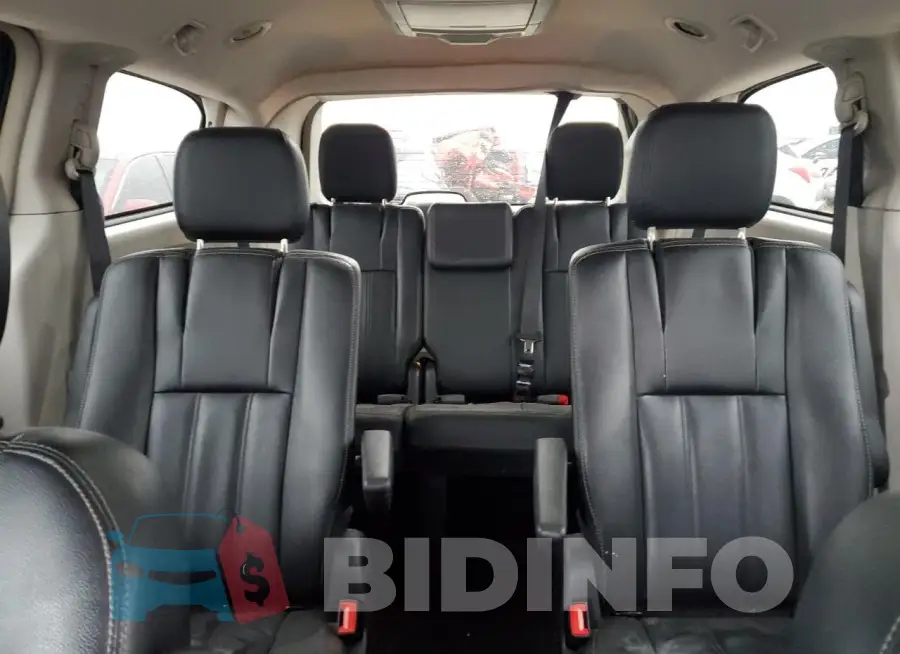 2C4RC1BG9GR271296 Photo# 10