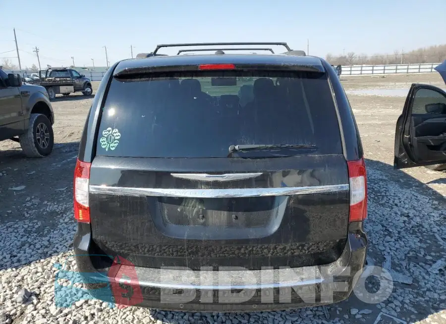 2C4RC1CG8GR303590 Photo# 6