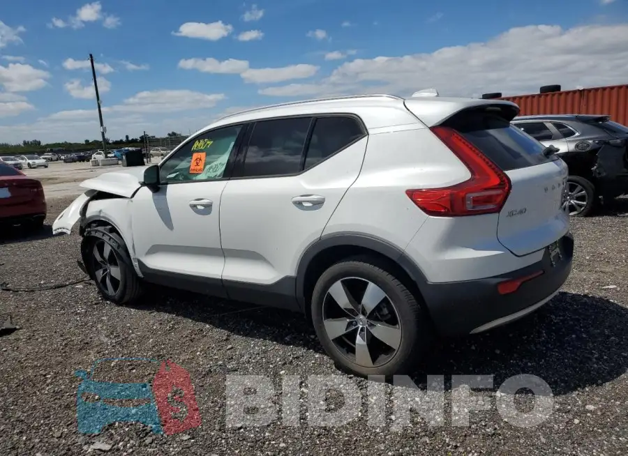YV4162UK1M2416236 Photo# 2