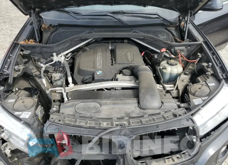 5UXKR0C5XJ0X87965 Photo# 11