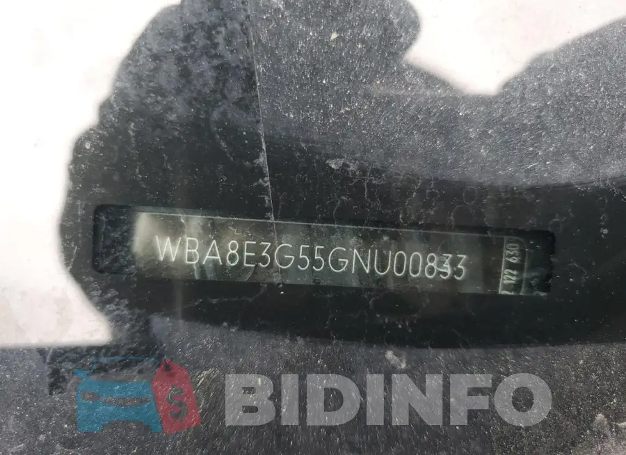 WBA8E3G55GNU00833 Photo# 12