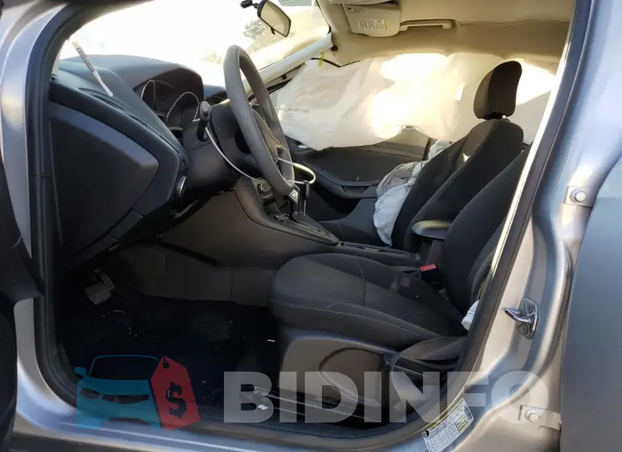 1FADP3F25GL205237 Photo# 7