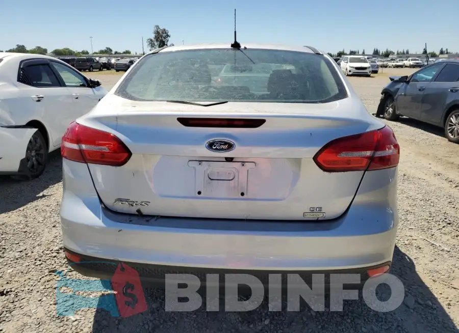 1FADP3FE9JL224326 Photo# 6