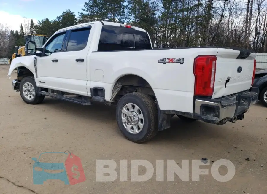 1FT8W3BT1PED93045 Photo# 2