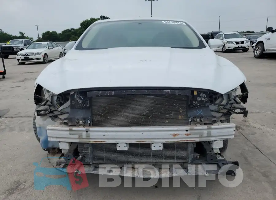 3FA6P0HD0GR388327 Photo# 5