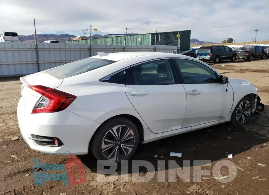 19XFC1F72GE042554 Photo# 3