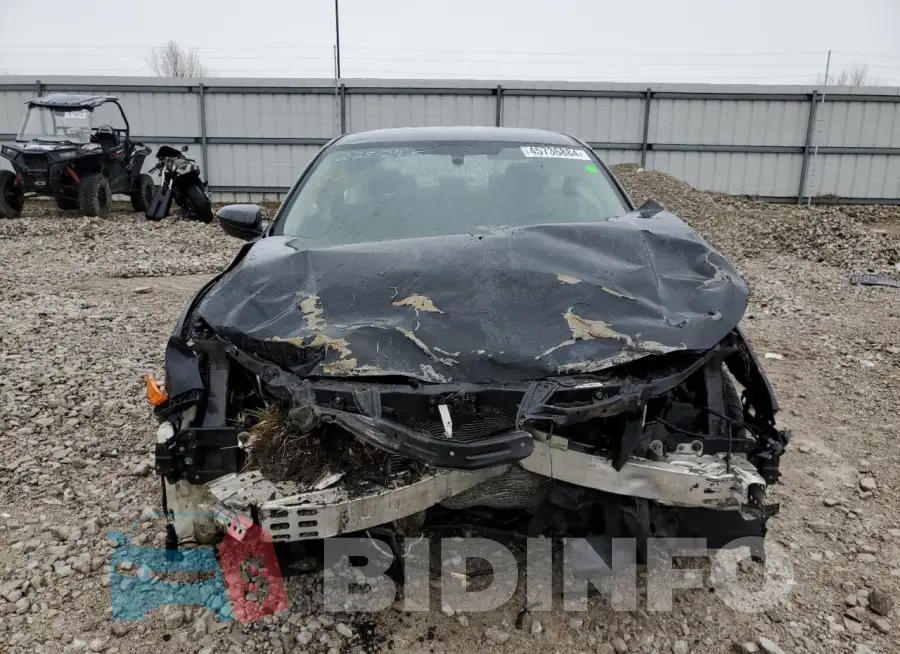 19XFC2F57GE028136 Photo# 5
