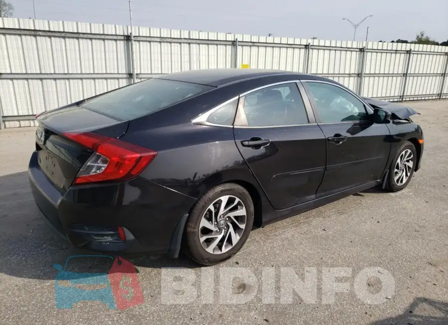 19XFC2F79GE061253 Photo# 3