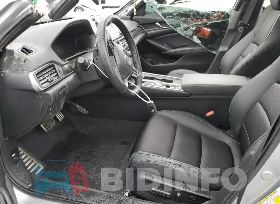 1HGCV3F28NA040628 Photo# 7