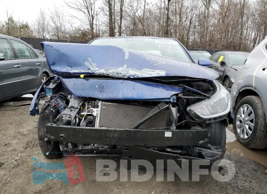 3KPC24A61ME148785 Photo# 5