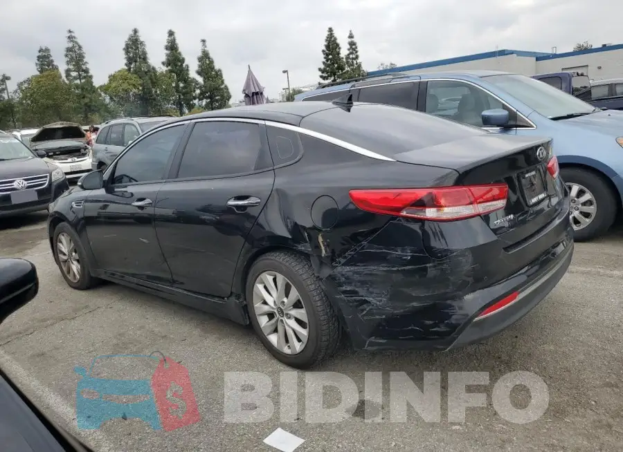 5XXGT4L38JG256504 Photo# 2