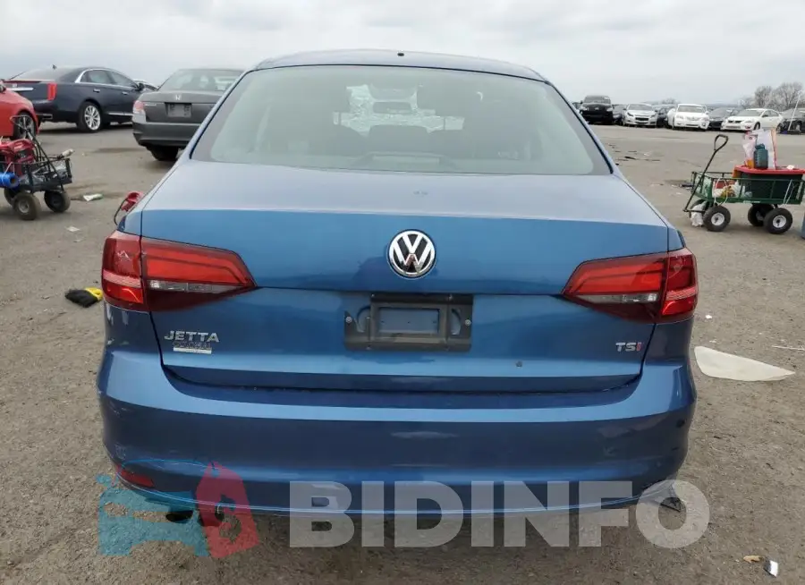3VW2B7AJ2HM328318 Photo# 6