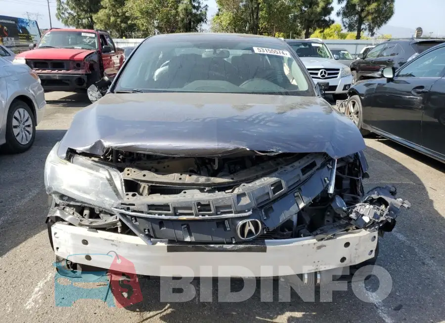 19UDE2F37HA015182 Photo# 5