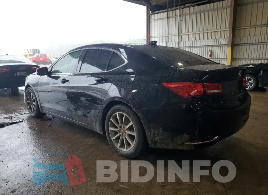 19UUB1F39JA006394 Photo# 2
