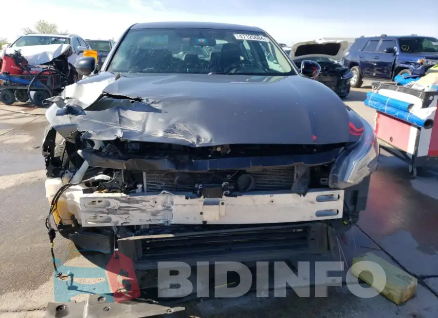 1N4BL4CV6KC112842 Photo# 5