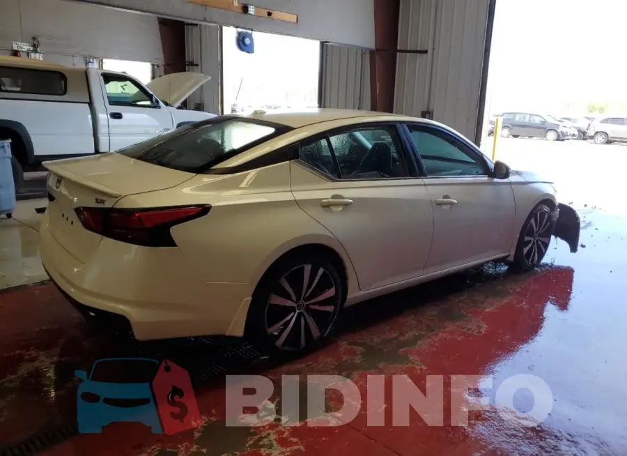 1N4BL4CV9KC117551 Photo# 3