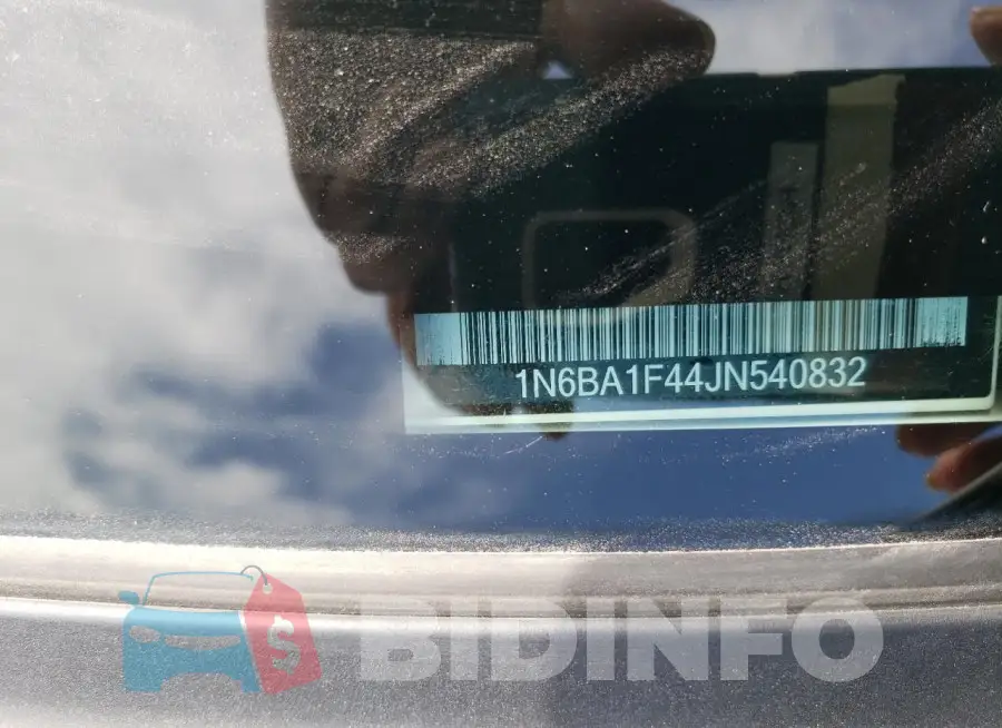 1N6BA1F44JN540832 Photo# 12