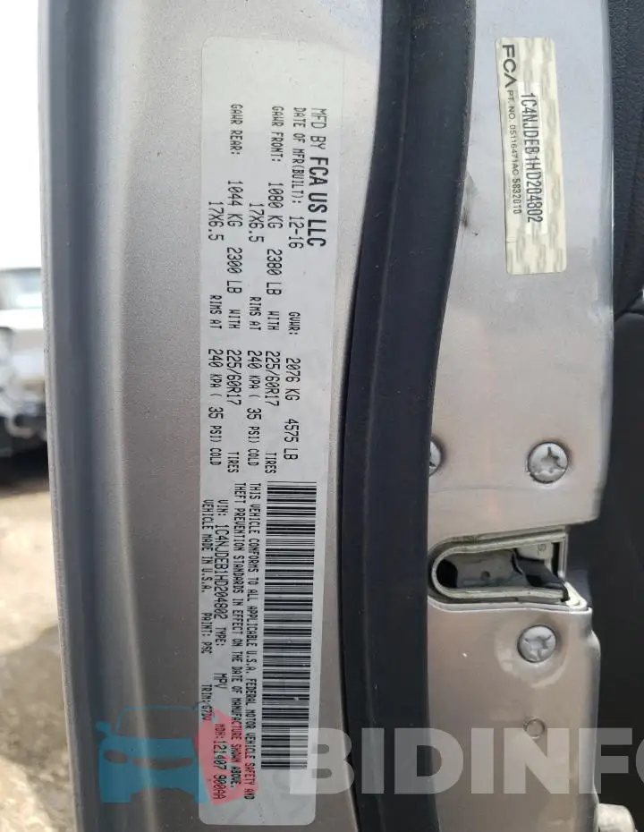 1C4NJDEB1HD204802 Photo# 12